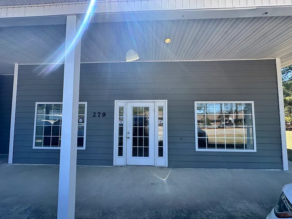 279 MacDougall Drive